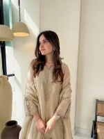 Elara - Image 3